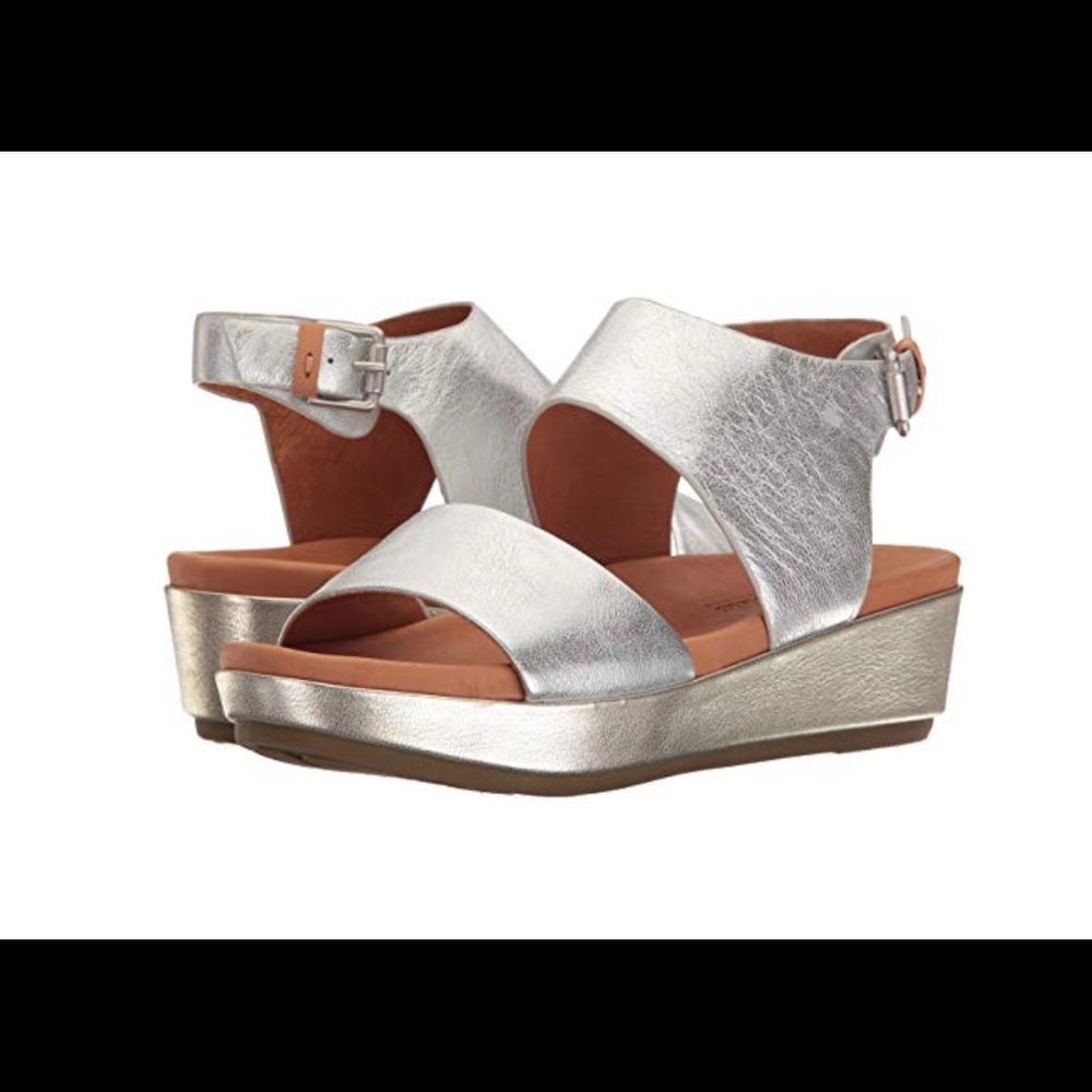 Kenneth Cole Gentle Souls - Metallic "Lori" Wedges
